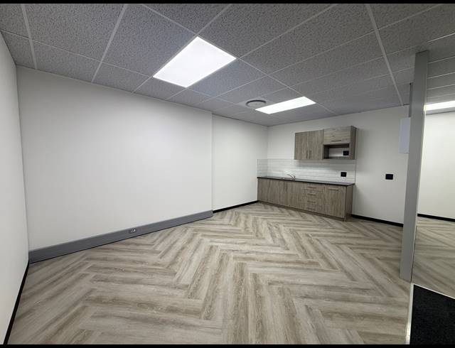 167M² OFFICE TO LET IN AUCKLAND PARK